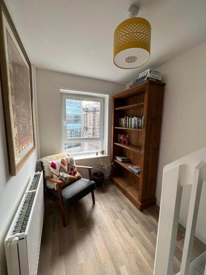 Holyrood Duplex 3- Bedrooms Apartment Edimburgo Esterno foto